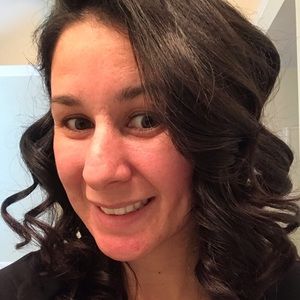 Meet your Posher, Esther